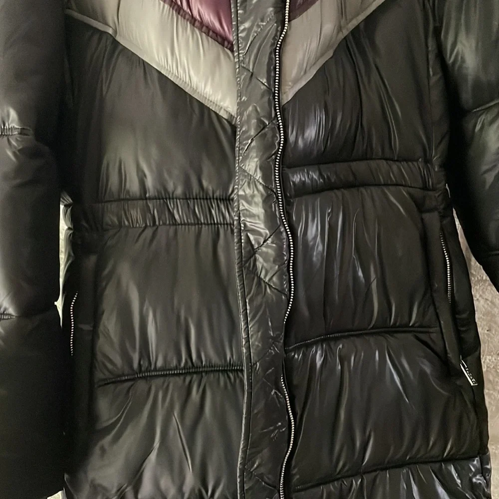 Rachel Roy NWT color block black puffer jacket with faux fur detachable hood